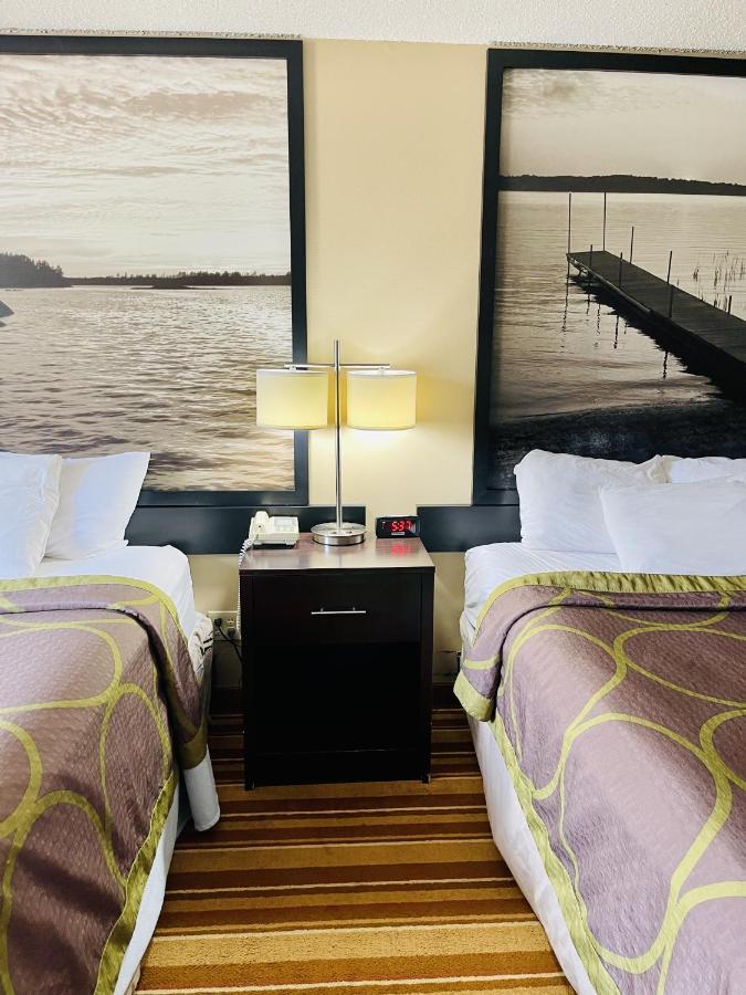 Super 8 By Wyndham Clear Lake Esterno foto